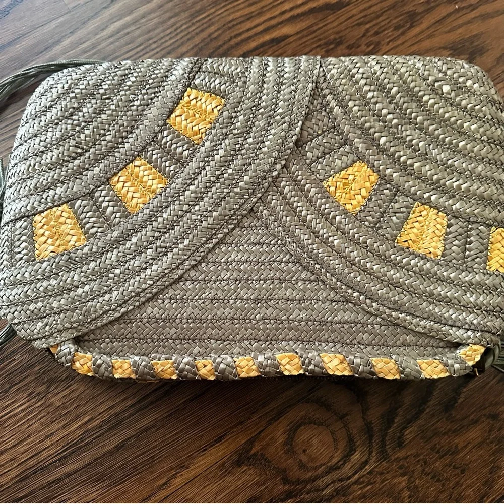 Barbara Bolan For Bolan Too Italy Woven Straw Vintage Shoulder Bag Boho chic